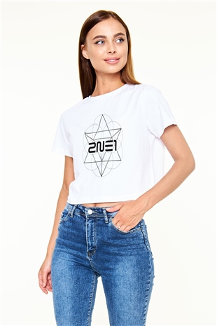 2NE1 K-Pop Beyaz Croptop Tişört